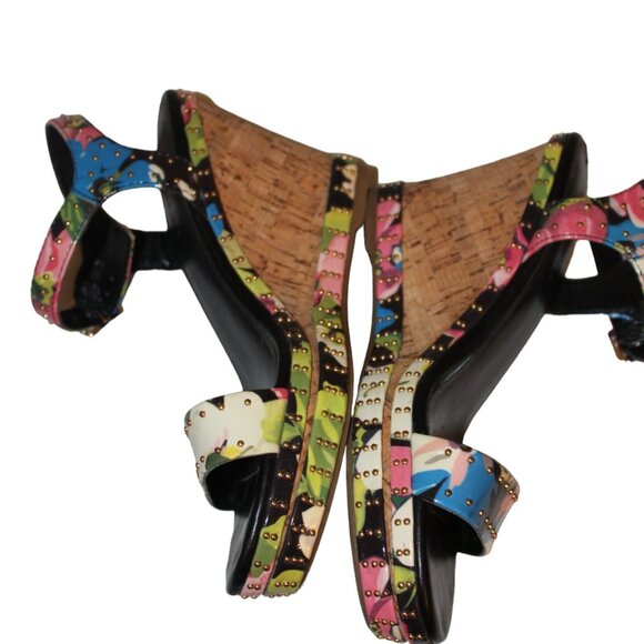 Limelight Shoes - CLEARANCE SALE! Limelight Rafaella Size 7 Open Toe Studded Floral Pre-Loved